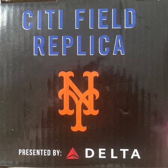 New York Mets Citifield Replica Stadium- new in box - Picture 2 of 4